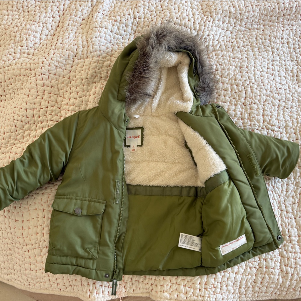 Cat & Jack Green Puffer Jacket with Faux Fur